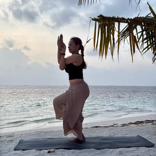 Abhishika Chatterjee (4)